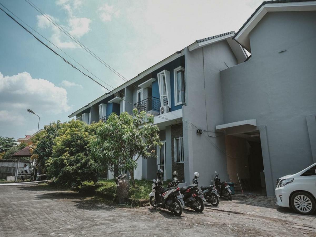 Hotel Reddoorz @ Jamin Ginting Medan Exteriér fotografie